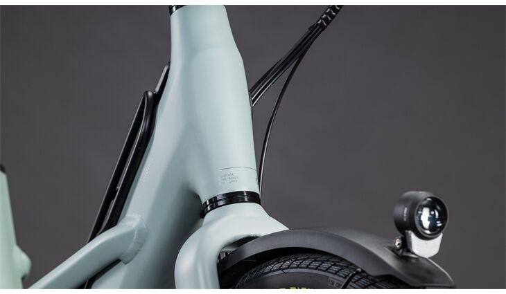 Cube Longtail Hybrid Comfort 800 26J