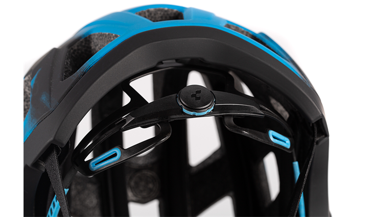 Cube Helm BADGER Gr. L 59-63
