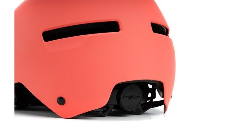Cube Helm DIRT 2.0 Gr. L 57-62