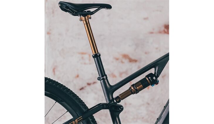 Cube AMS Hybrid ONE44 C:68X SLT 400X 29 25J