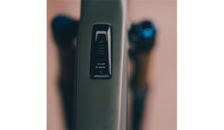 Cube AMS Hybrid ONE44 C:68X Super TM 400X 29 25J