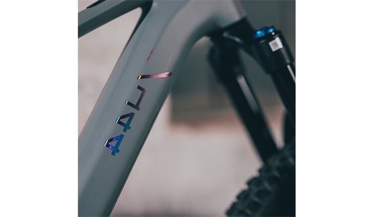 Cube AMS Hybrid ONE44 C:68X TM 400X 29 25J