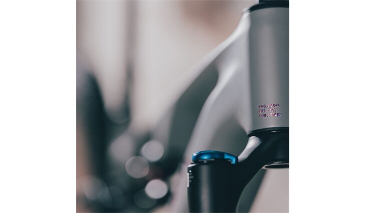 Cube AMS Hybrid ONE44 C:68X TM 400X 29 25J